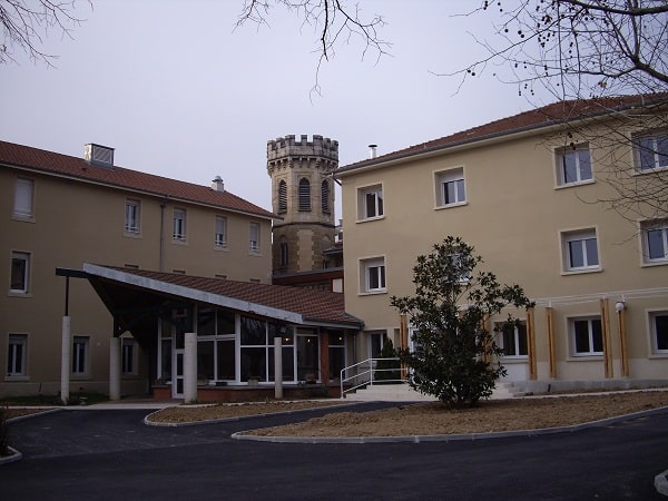 Ehpad-de-lArnaud-Romans-sur-IsÃ¨re.jpg