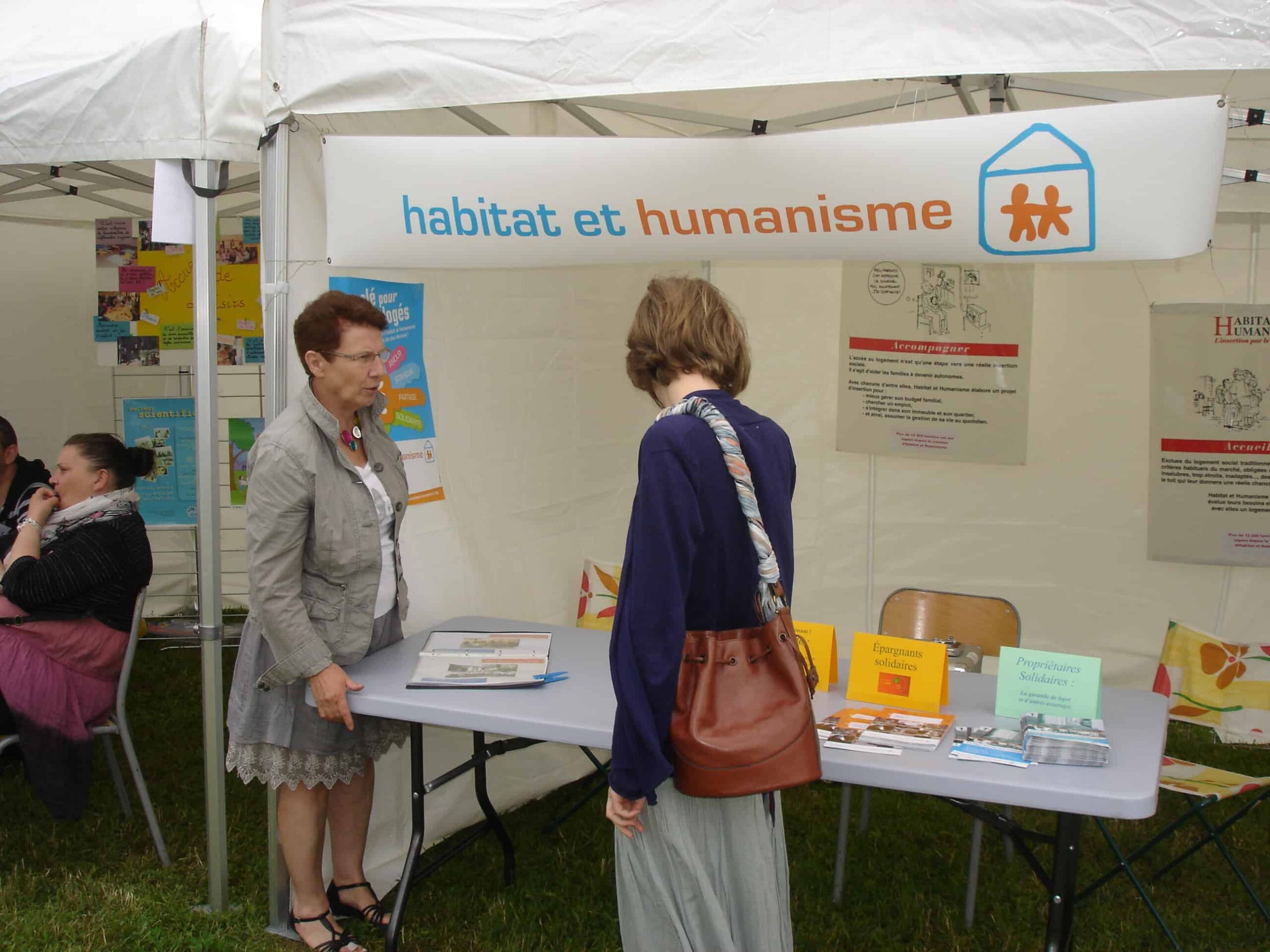 stand-vandoeuvre-2012-vue-de-coté.jpg