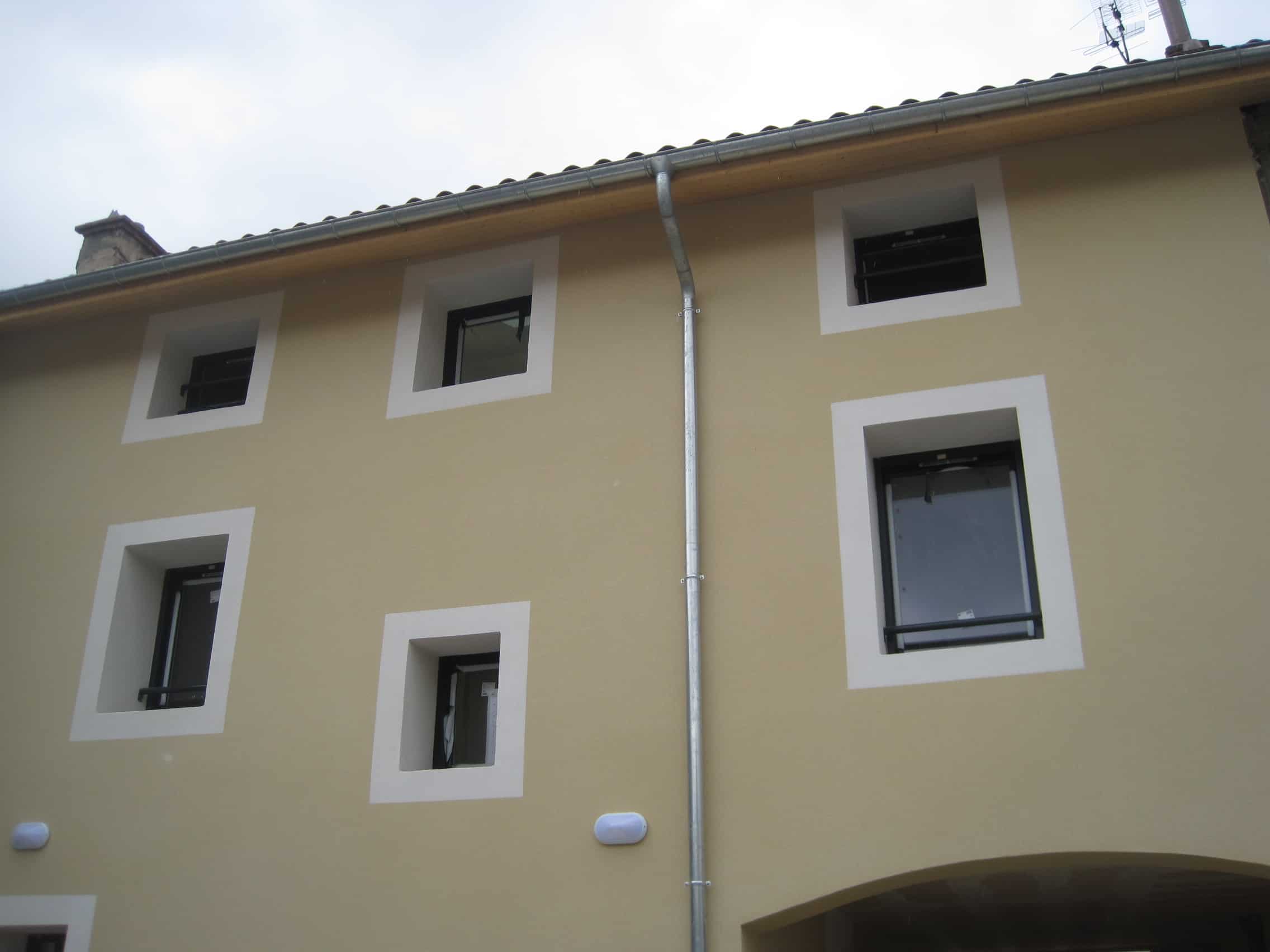 Façade Côté Cour Après Travaux
