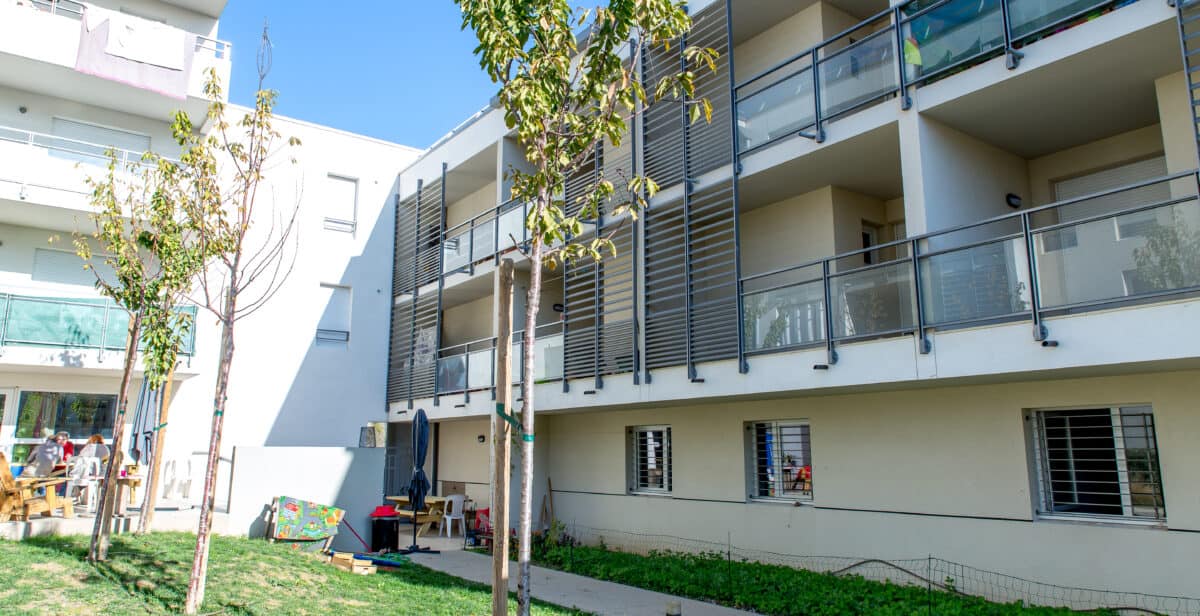 A Droite Maison Hippone