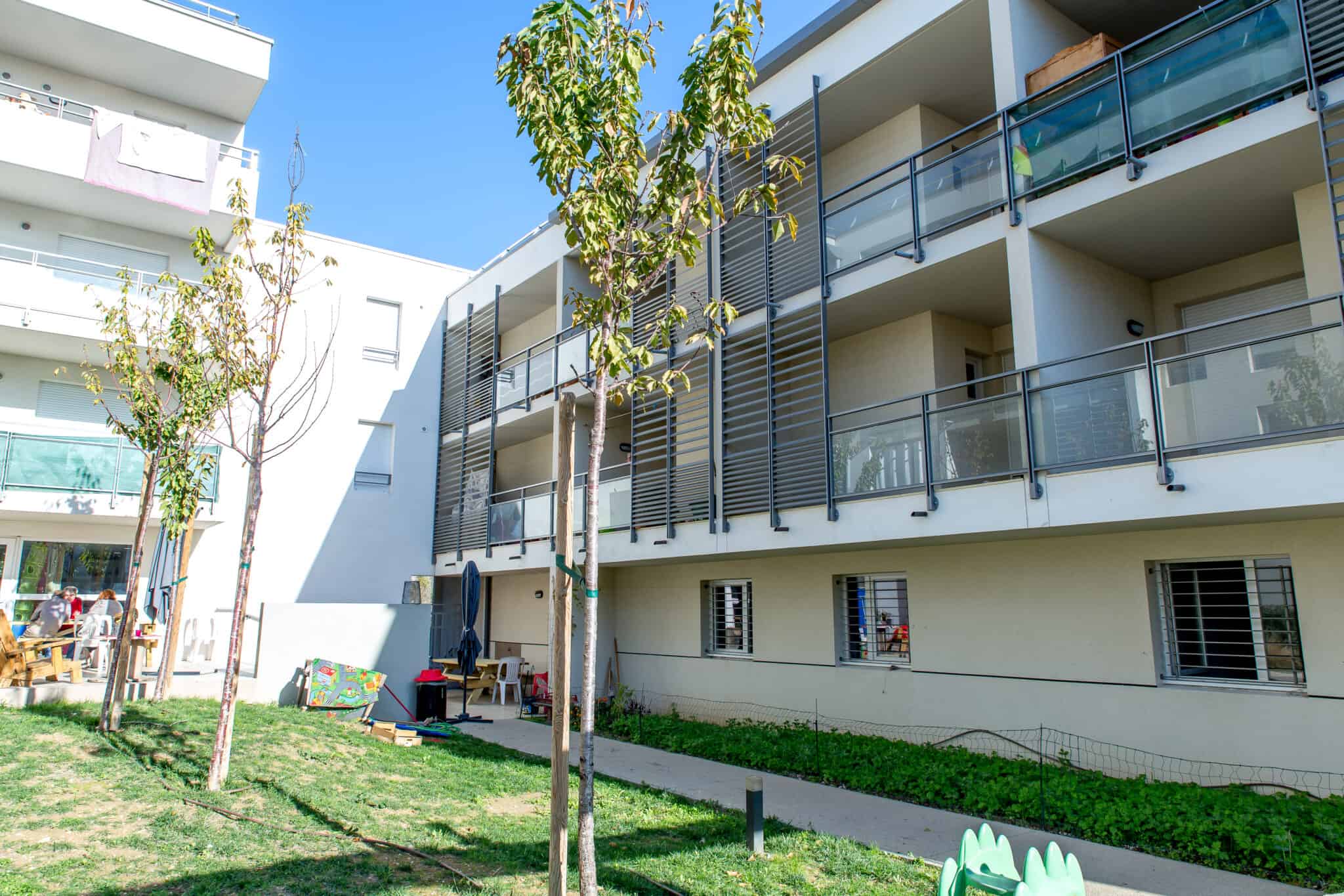 A Droite Maison Hippone