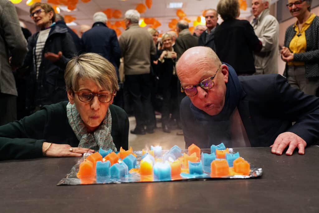 Com200201 25 Ans H (43)