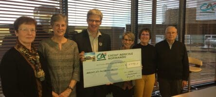 Photo Vente Miel Credit Agricole