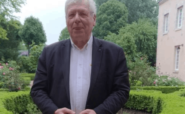 « L’acte d’habiter est un acte spirituel » : de promoteur immobilier à prêtre, le parcours atypique de Bernard Devert