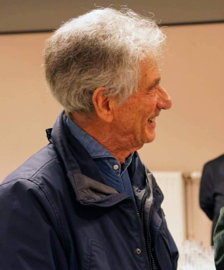 Com200201 25 Ans H Rogne