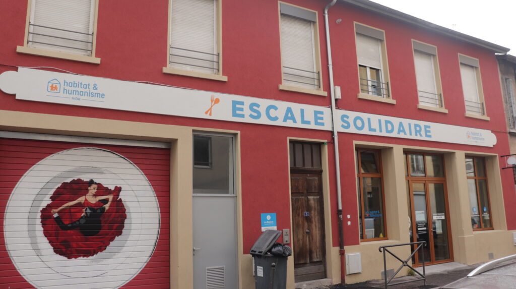 L'escale a une superficie de près de 400 m2.