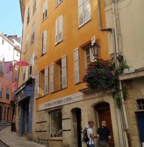 Grasse (2)