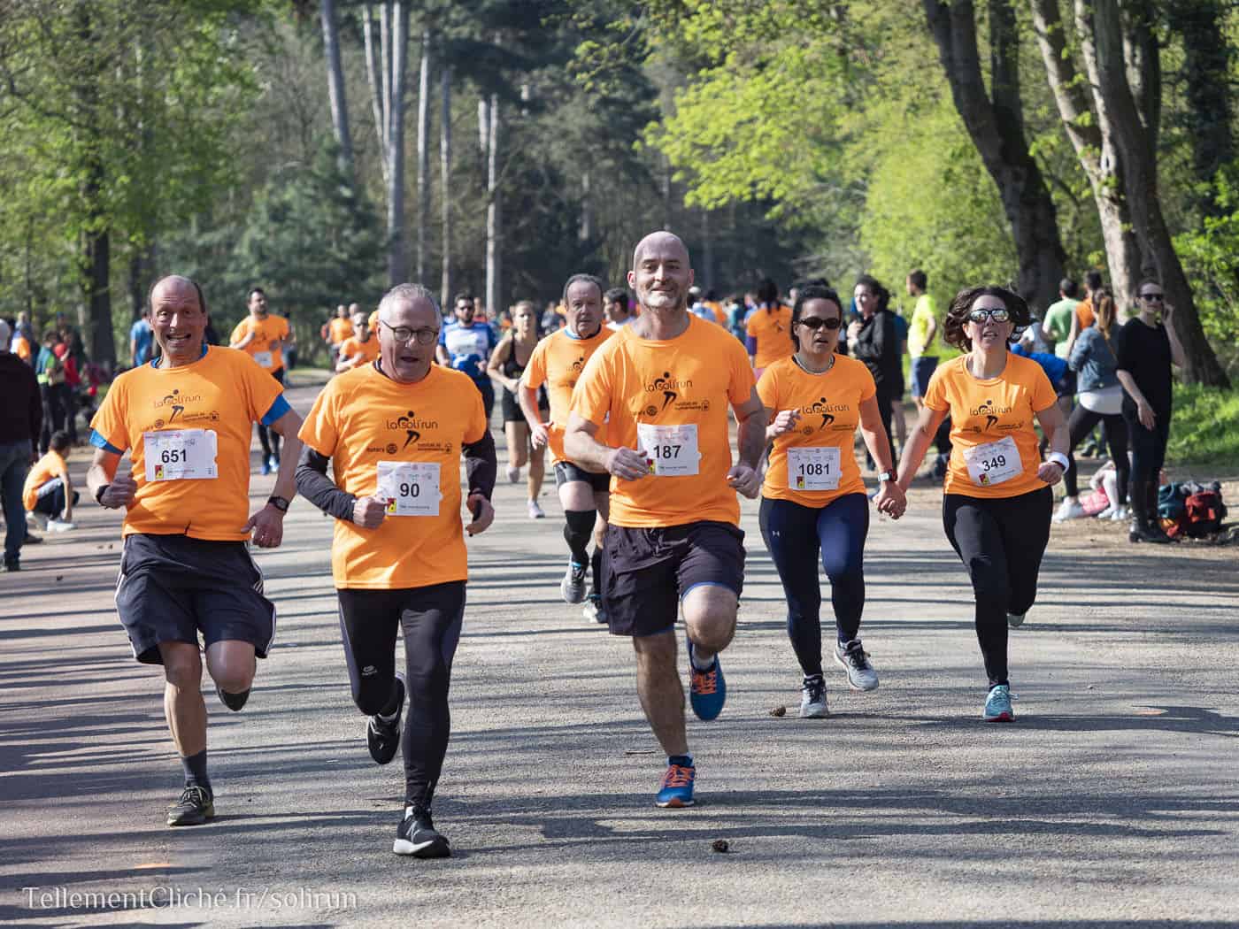 Coureurs En Groupe Solirun