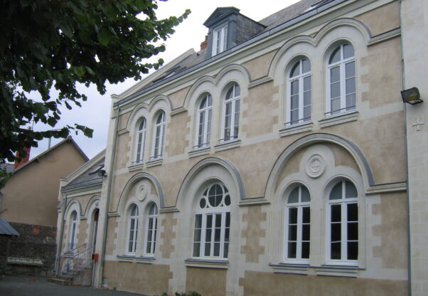 Maisonrelaissquarefarman