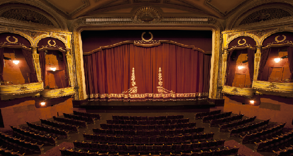 THÉÂTRE