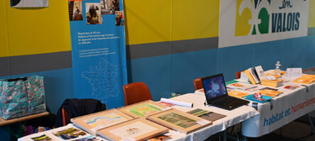 Stand de la Résidence du Kiosque Habitat et Humanisme de l'Oise au salon du livre 