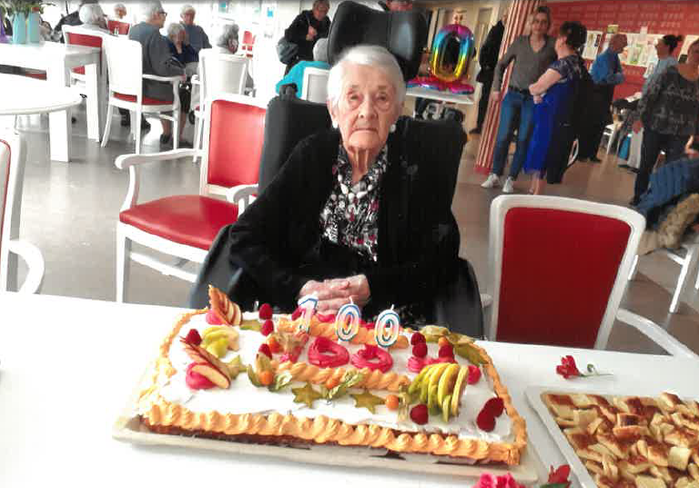 Les 100 Ans De Madame Dufeil